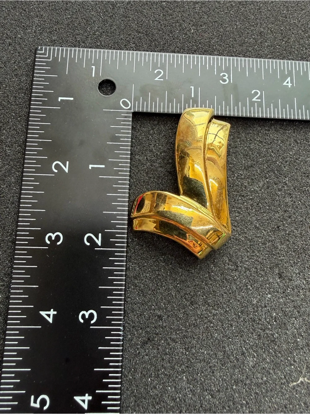 Vintage Monet Gold tone Brooch Pin